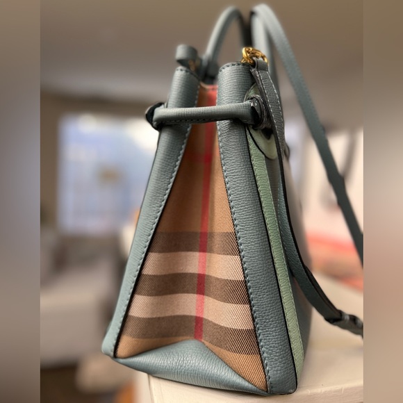 The Banner Burberry Handbags- Detachable crossbody - Picture 9 of 12